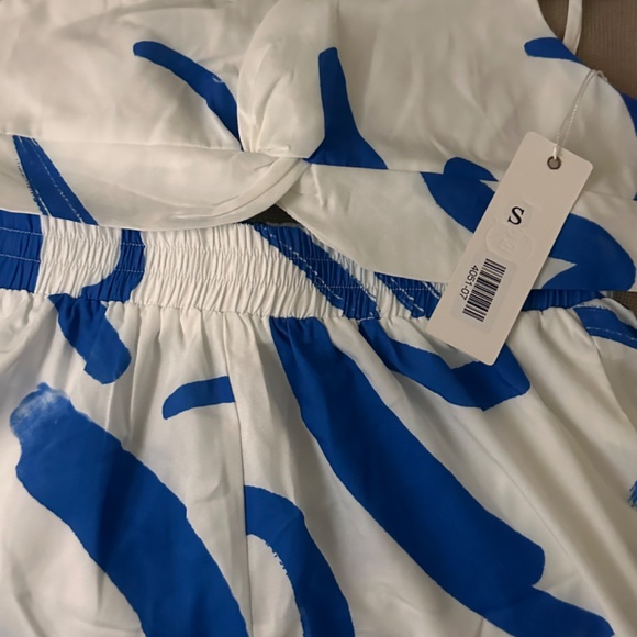 3 piece set: bralette, shorts, and blouse - Picture 2 of 4